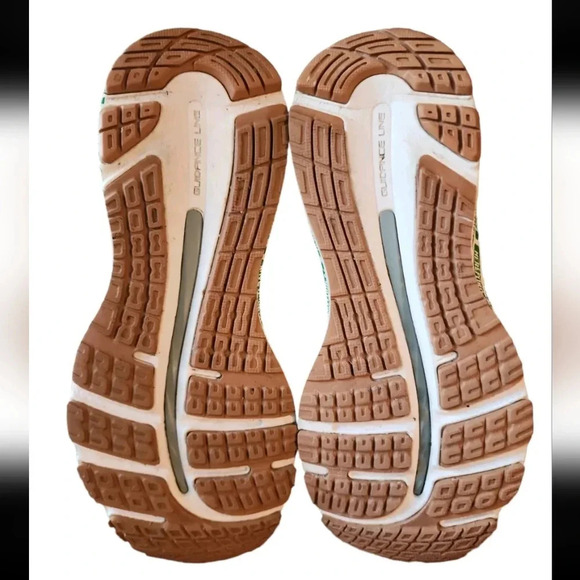 Asics Gel-Cumulus 20 2019 BOSTON Ltd EDITION Women Running Shoes Sz 9 Grey Green - Picture 10 of 11